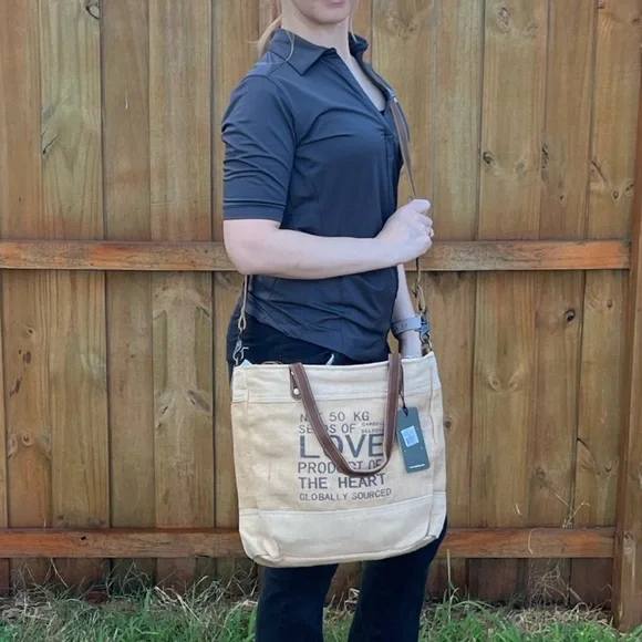 Myra Bag-Sustainable Market Bag - Picture 6 of 9